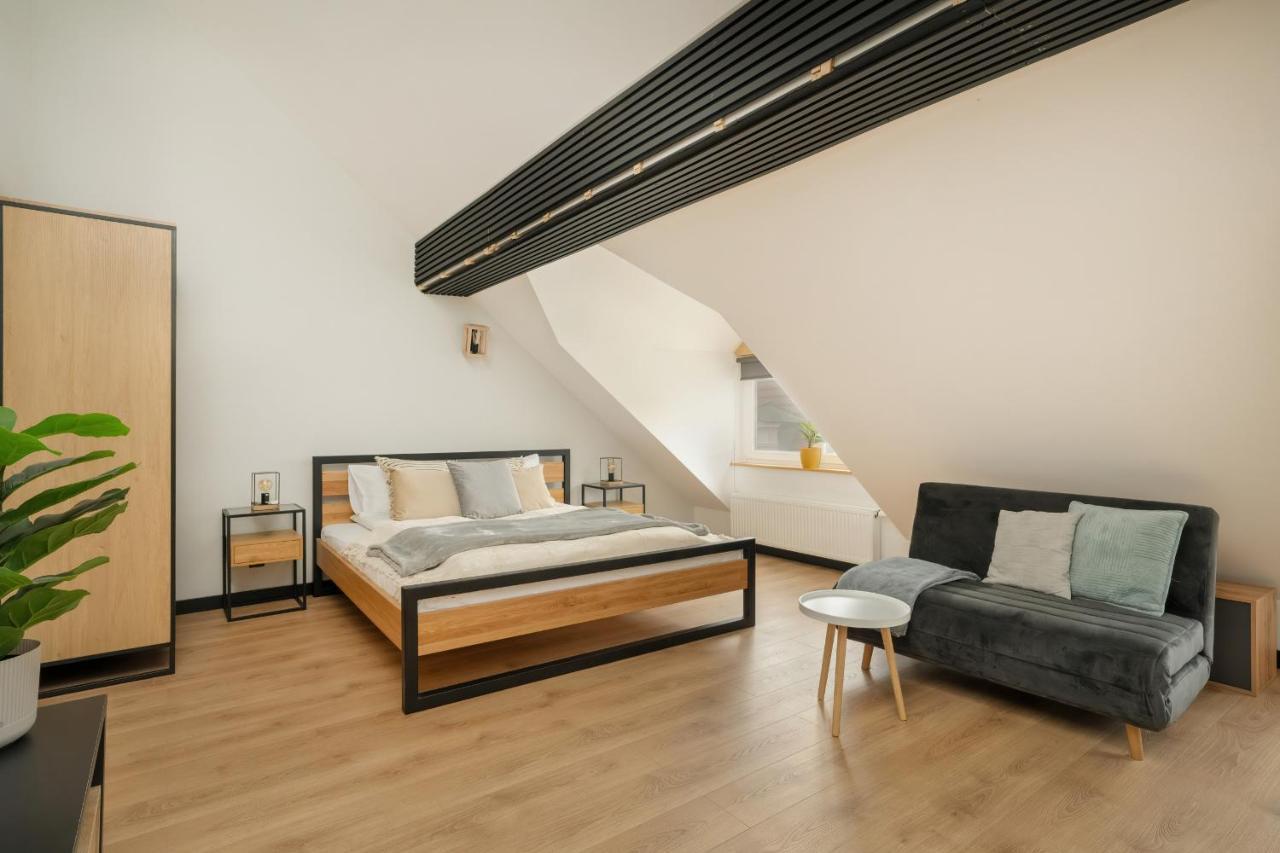 Komeda Apartment Hidden In Poznan Old Town By Noclegi Renters Exterior photo